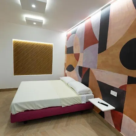 Sorrento Realty Holidays - Malafemmena Positano