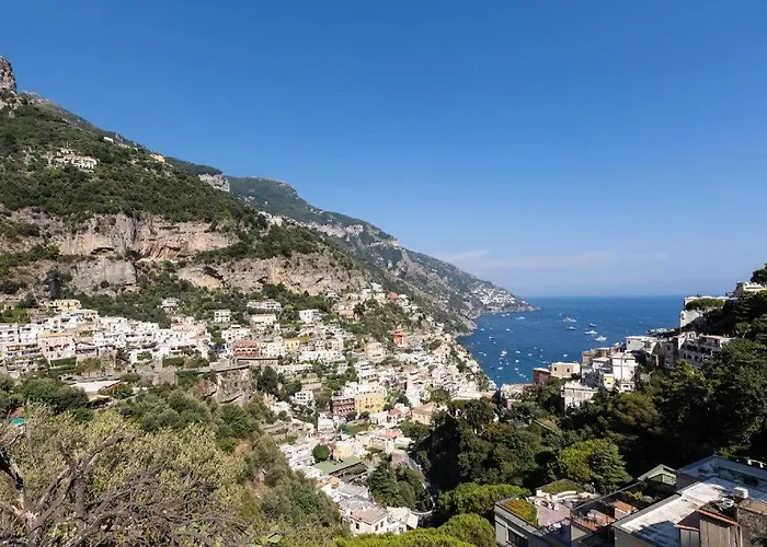 Penzion Seasuntour - Malafemmena Guest House