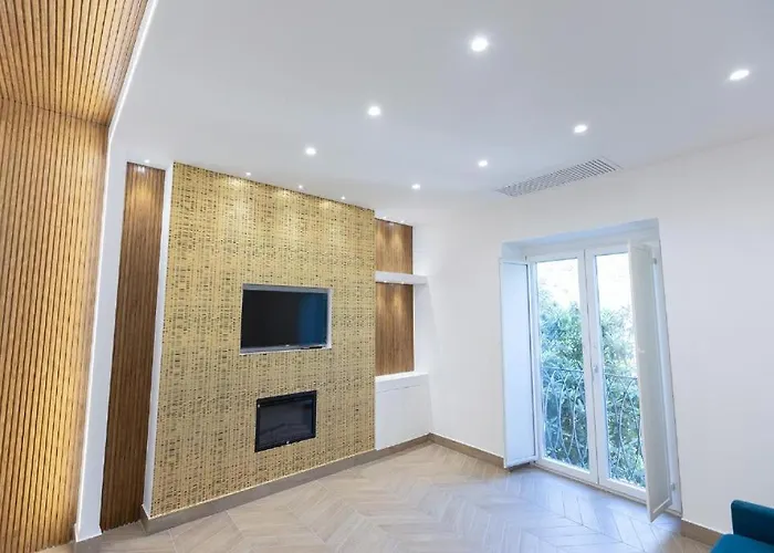 Seasuntour - Malafemmena